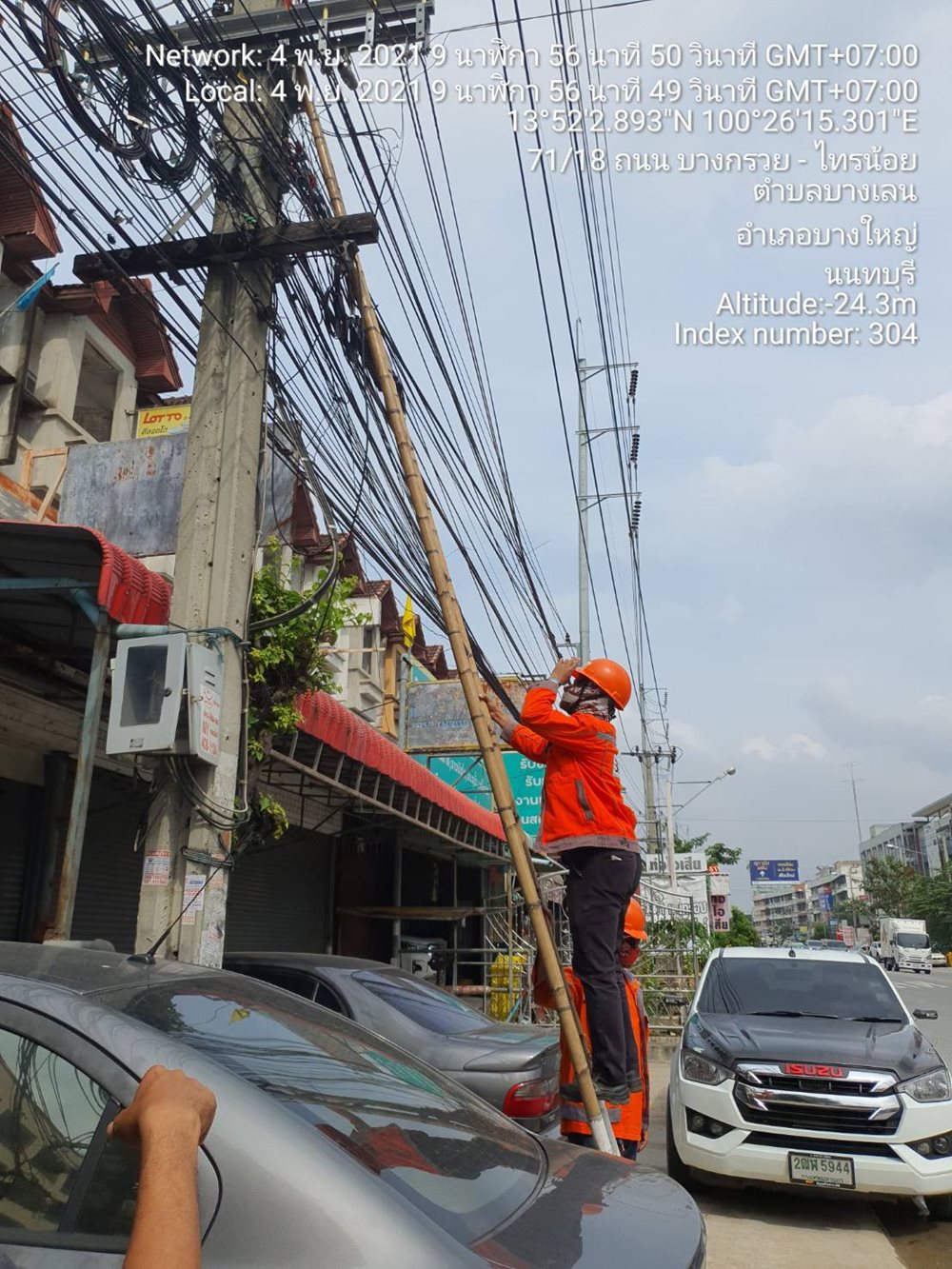 002.jpg