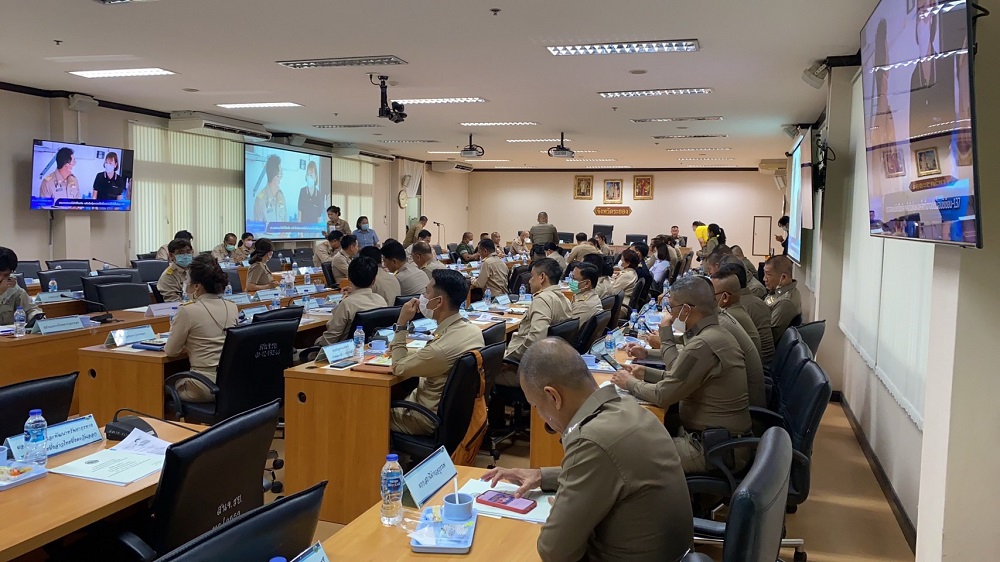 004.jpg
