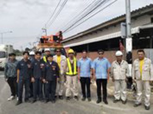 ลงพื้นที่จัดระเบียบสายสื่อสารตามข้อร้องเรียนของประชาชนร่วมกับการไฟฟ้าส่วนภูมิภาคสาขาเมืองเพชรบุรี