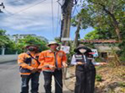 รับแจ้งจาก Call Center 1200 กรณีประสบอุบัติเหตุจากสายสื่อสารที่จัดเก็บไม่เป็นระเบียบ จังหวัดนนทบุรี