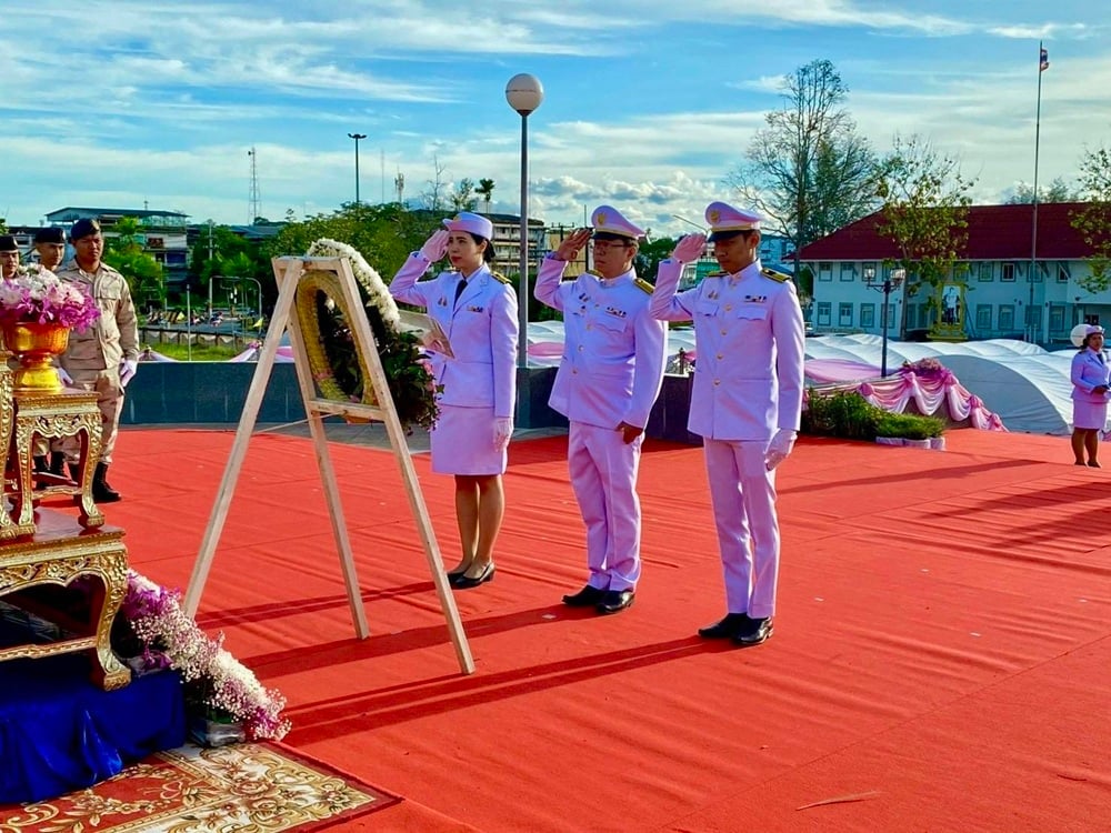 002-(1).jpg 002-(1).jpg