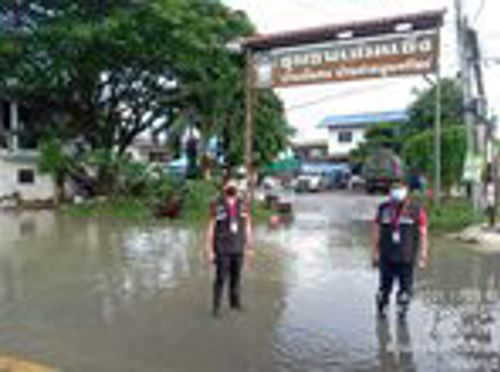 เรื่อง ฝนตกต่อเนื่องติดต่อกันในเขตจังหวัดจันทบุรี ทำให้เกิดน้ำท่วมทางสัญจร และบ้านเรือนประชาชนในบางพื้นที่