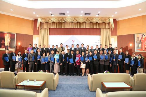 กสทช. มอบทุนโครงการที่ได้รับการจัดสรรเงินจากกองทุนวิจัยและพัฒนา กิจการกระจายเสียง กิจการโทรทัศน์ และกิจการโทรคมนาคม เพื่อประโยชนสาธารณะ ประเภทที่ 1 ประจำปี 2557
