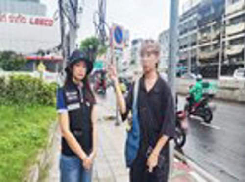 รับแจ้งจากเจ้าหน้าที่ Call Center 1200 ปรากฏว่ามีสายสื่อสารทำให้ได้รับบาดเจ็บ กรุงเทพมหานคร 